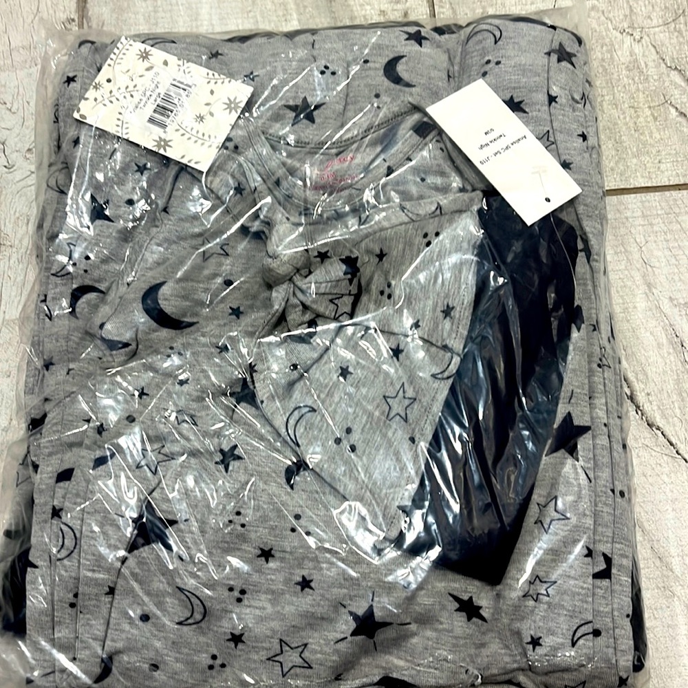 Brand new 5piece hospital set